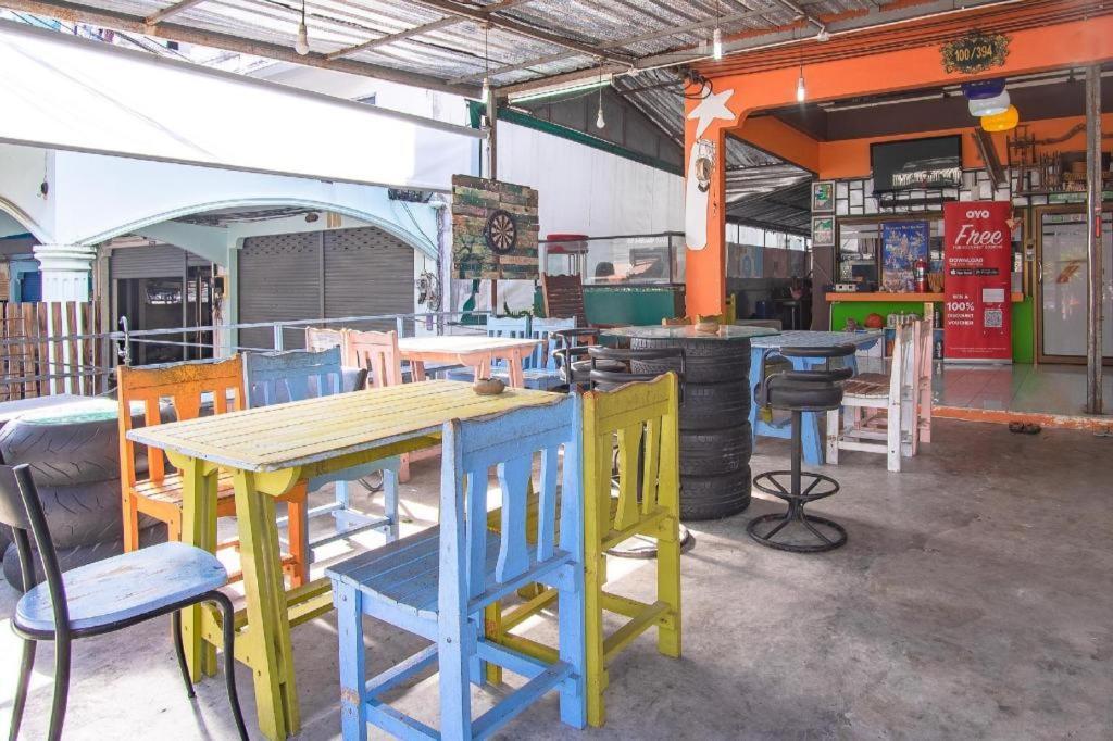 Oyo 586 I Hostel Phuket Dış mekan fotoğraf