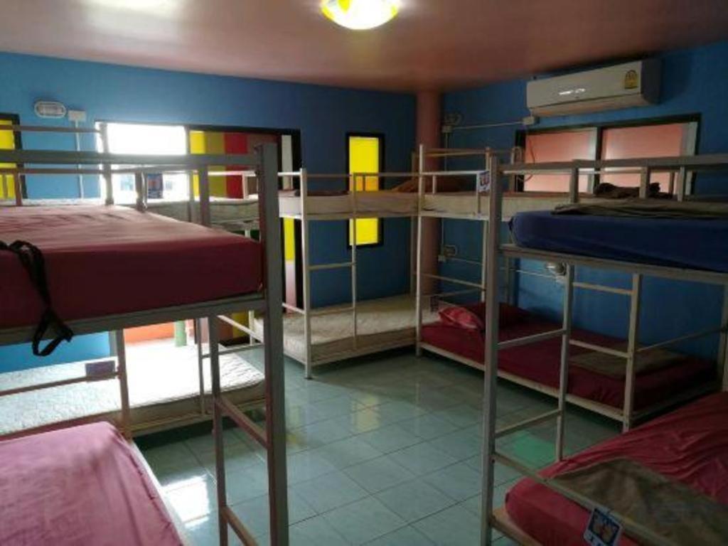 Oyo 586 I Hostel Phuket Dış mekan fotoğraf