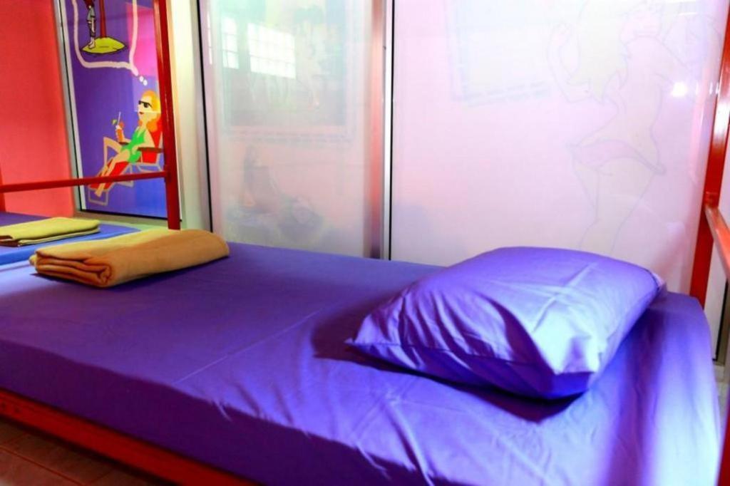 Oyo 586 I Hostel Phuket Dış mekan fotoğraf