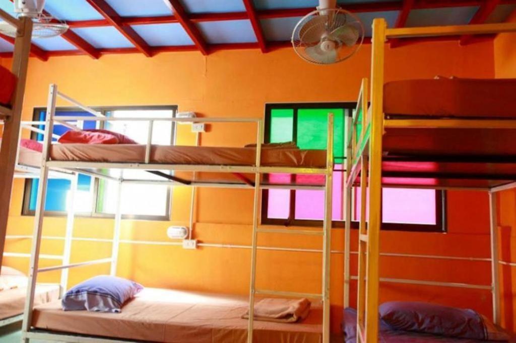 Oyo 586 I Hostel Phuket Dış mekan fotoğraf