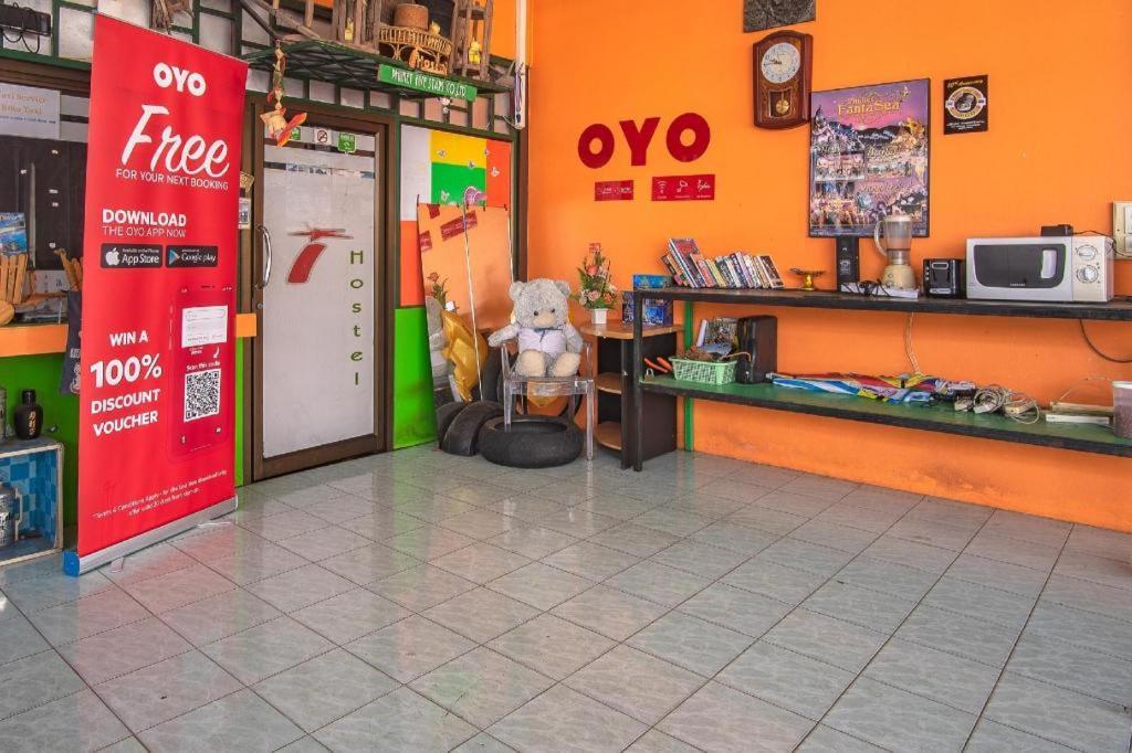 Oyo 586 I Hostel Phuket Dış mekan fotoğraf