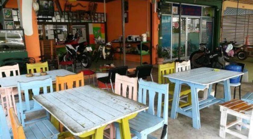 Oyo 586 I Hostel Phuket Dış mekan fotoğraf
