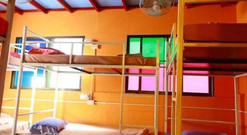 Oyo 586 I Hostel Phuket Dış mekan fotoğraf