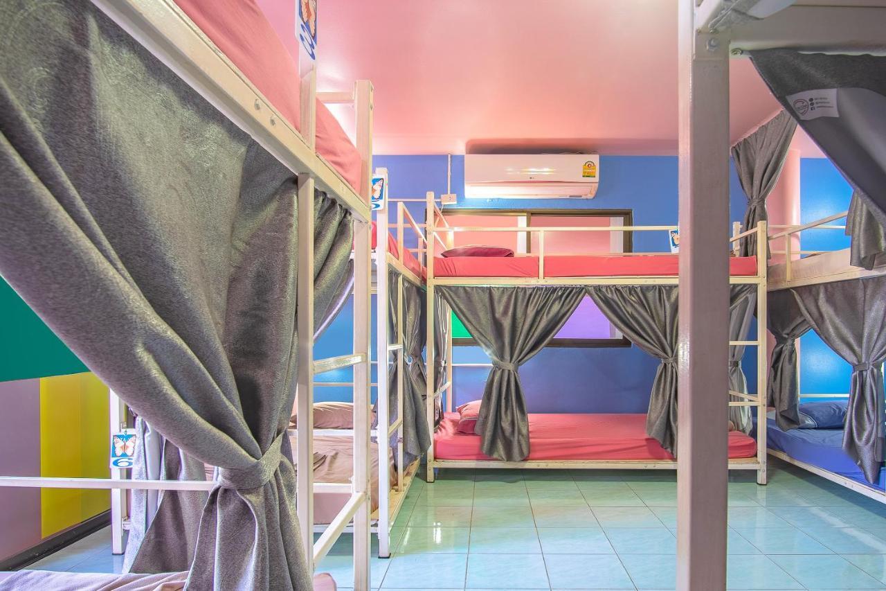 Oyo 586 I Hostel Phuket Dış mekan fotoğraf